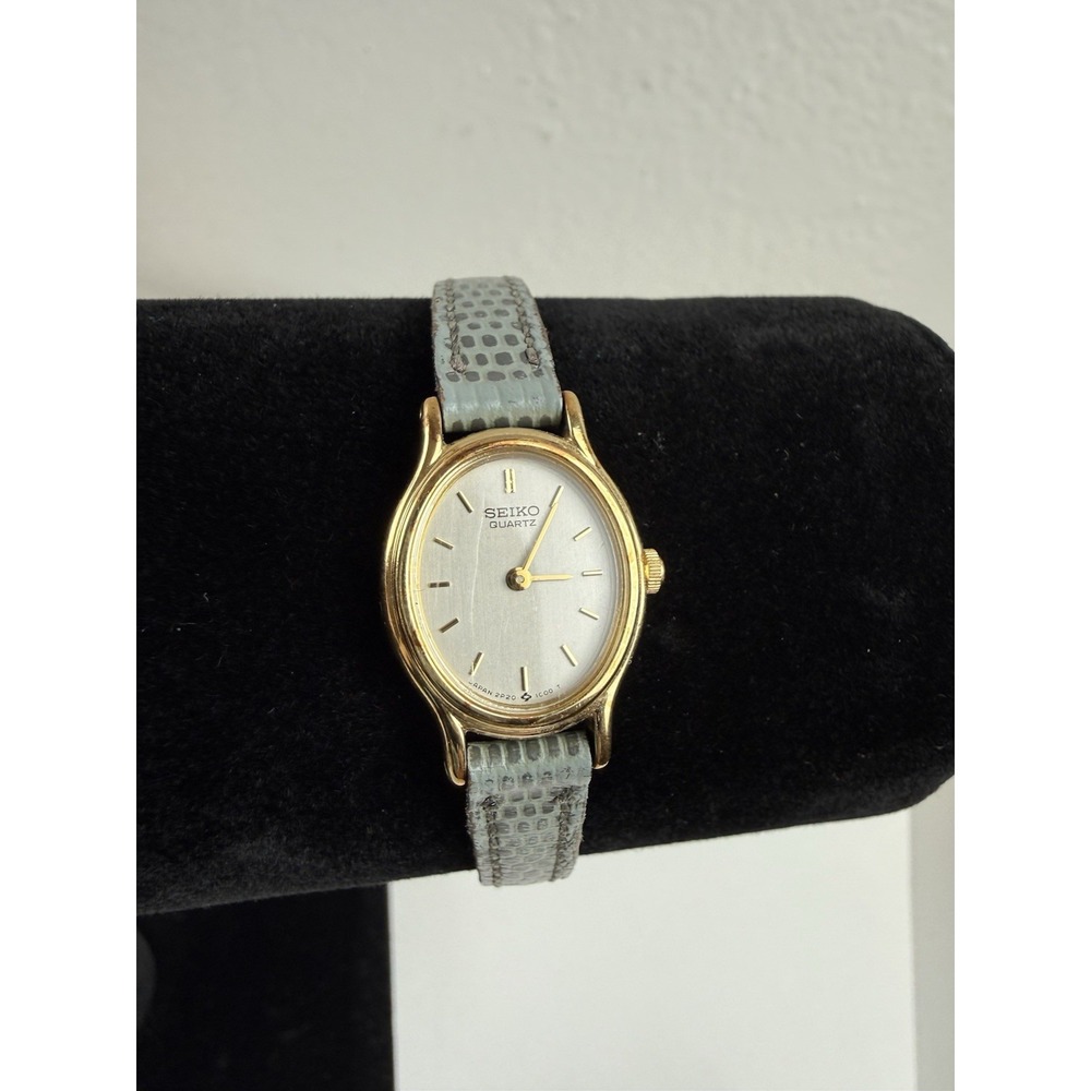 Seiko Women’s 80s Vintage Quartz Watch Gold Tone Gray Oval Leather Band